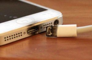 cable usb de iPhone quemado